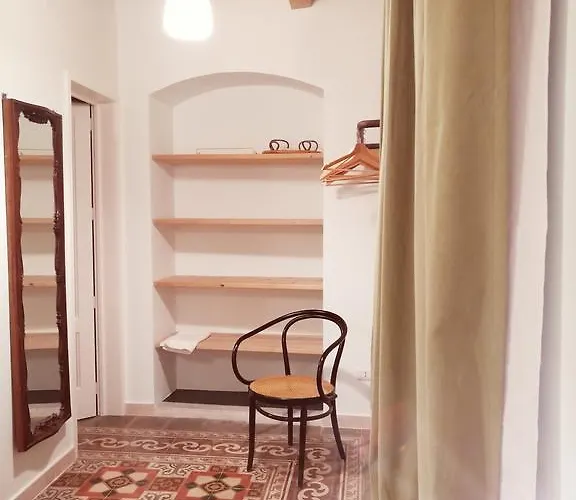 Palazzo Lupicini Affittacamere Bisceglie