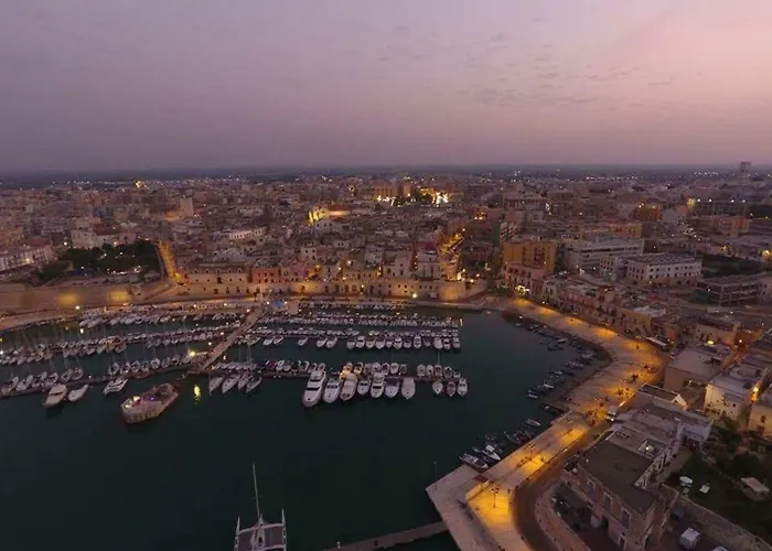 Palazzo Lupicini Affittacamere Bisceglie