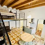 Palazzo Lupicini Гостевой дом 3*