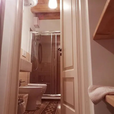 Palazzo Lupicini Guest house Bisceglie