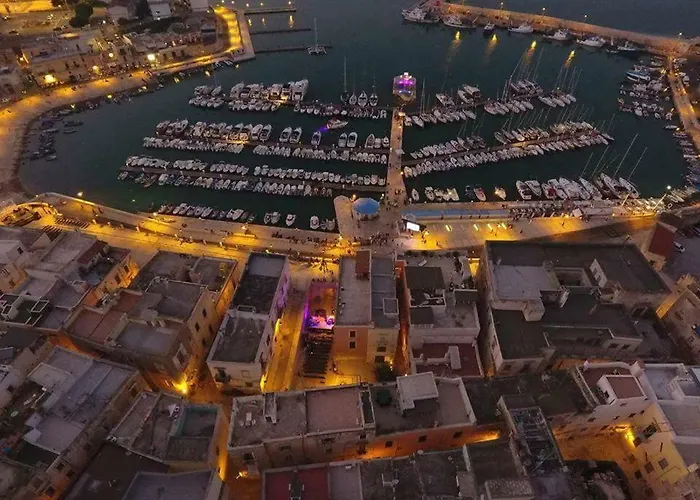 Palazzo Lupicini 3* Bisceglie